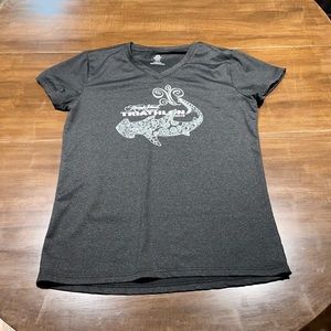 Women’s dry fit workout shirt